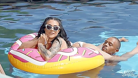 Blonde girl with big tits is going for a change in the store