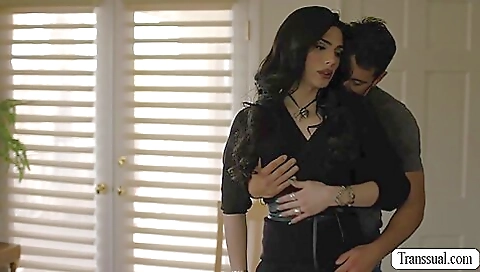 Bareback babe with a hot ass is getting her ass drilled hard